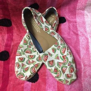 Tom’s 10W watermelon print